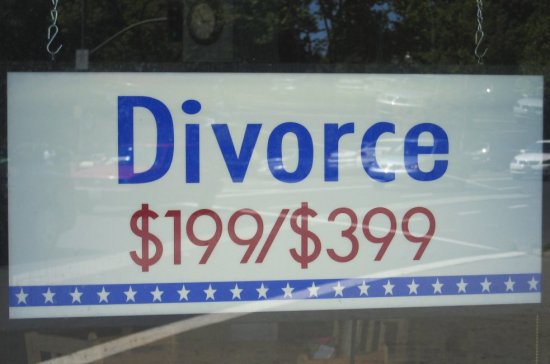 Can You Get a Divorce During North Carolina Bankruptcy?