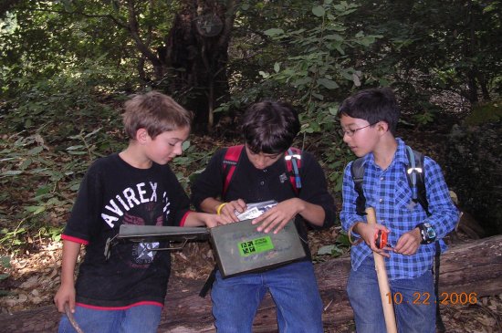 Kids out Geocaching 