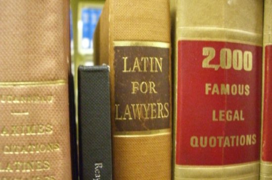 Should You Try and File Bankruptcy Without a Lawyer? 5 Points to Consider