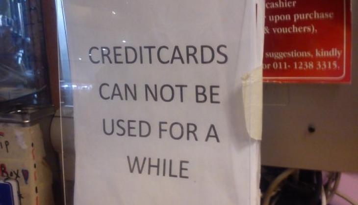 5 Warnings Signs Your Credit Cards Are Out of Control