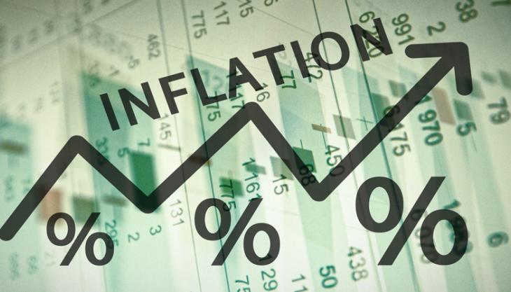 Two-thirds of Americans Live Paycheck to Paycheck As Inflation Rises