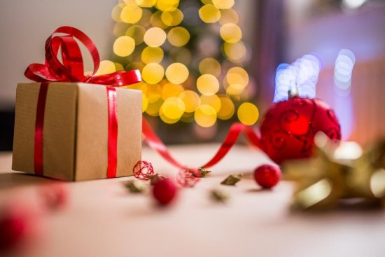 9 Ways For Greensboro, NC Consumers To Save Big On Holiday Gifts This Year